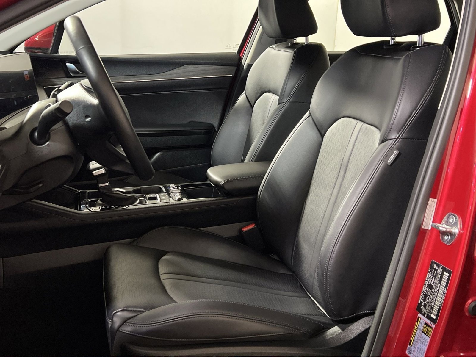 Used 2025 Kia K5 EX image 11