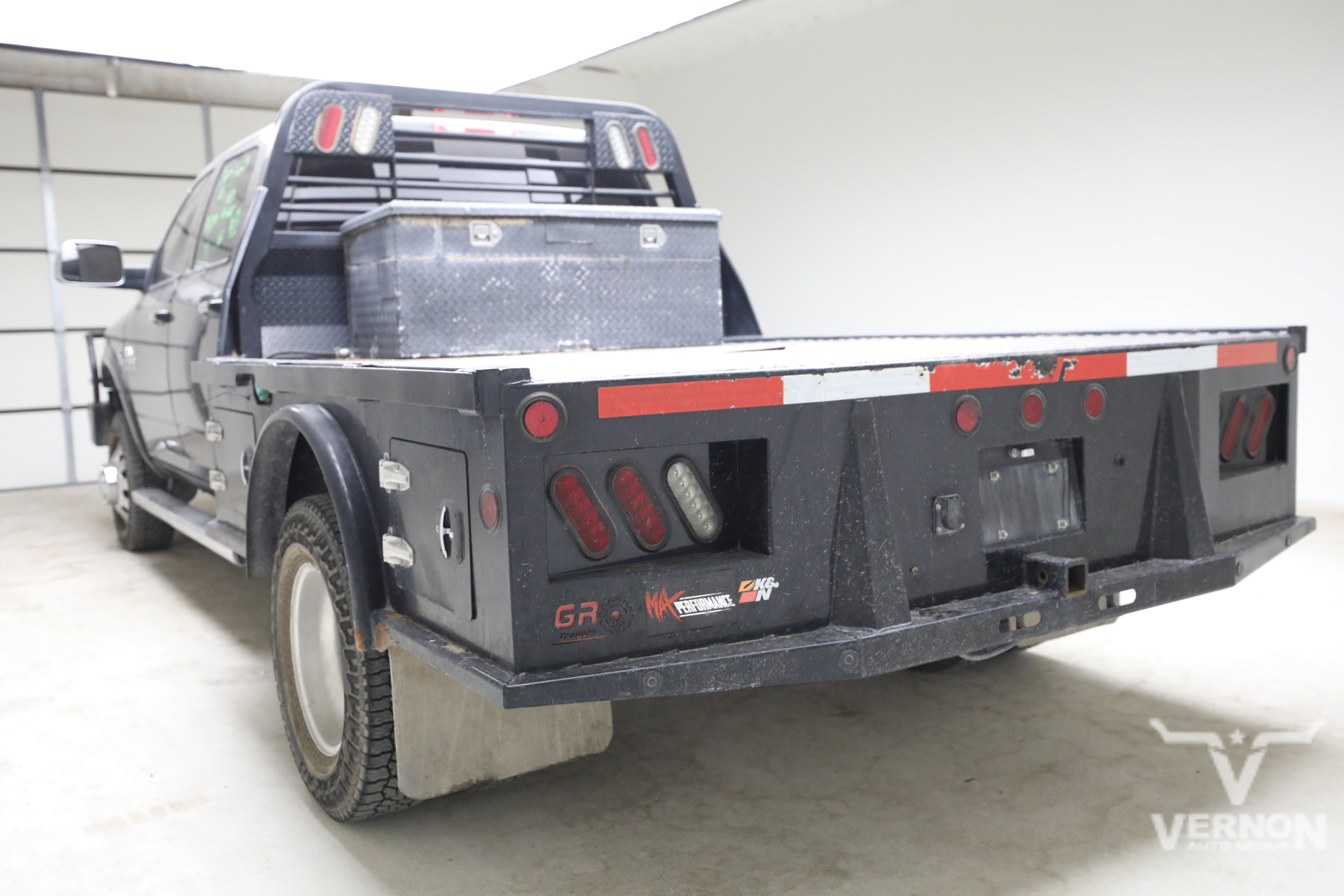 Used 2014 RAM 3500 Laramie w/ Convenience Group AWD/4WD image 2