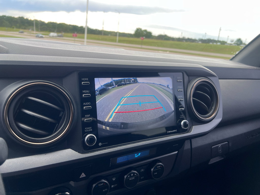 Used 2021 Toyota Tacoma TRD Sport w/ Technology Package image 23