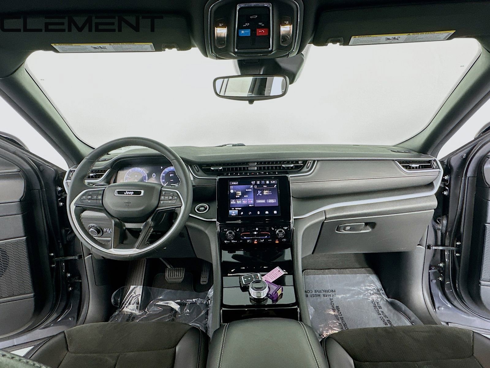 Used 2023 Jeep Grand Cherokee L Laredo AWD/4WD image 12