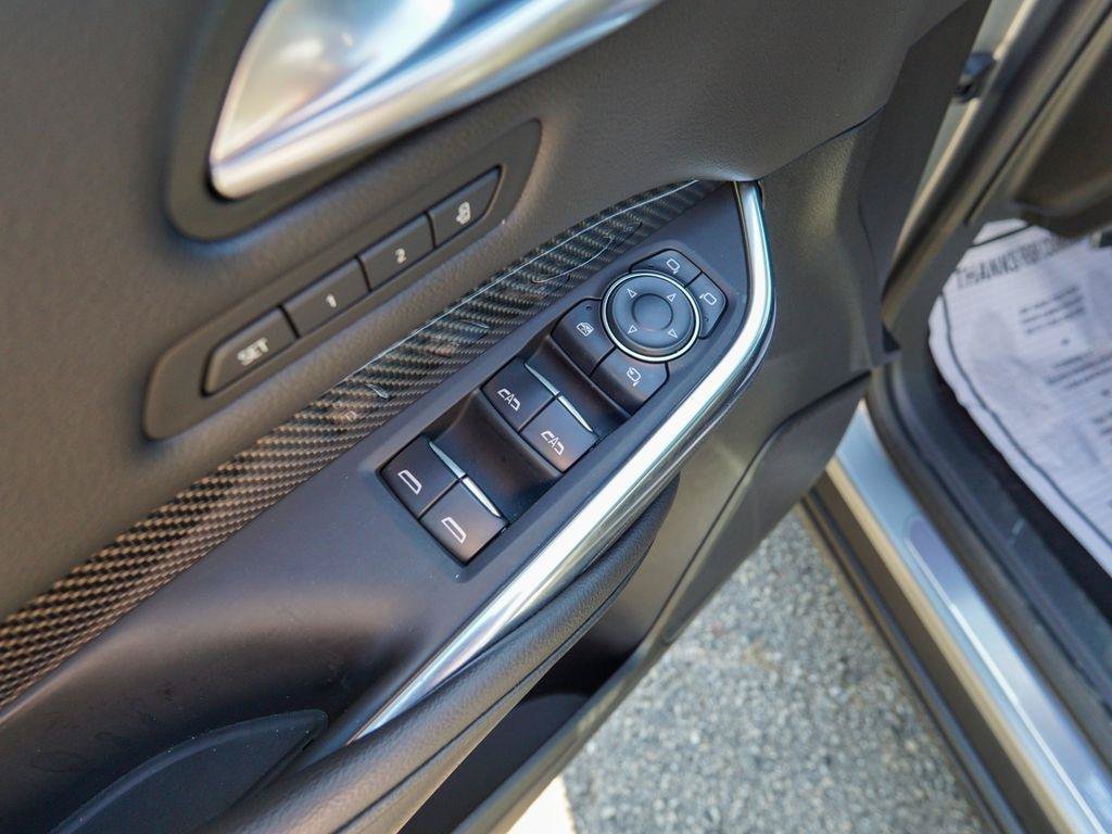 Used 2024 Cadillac XT4 Sport FWD image 18