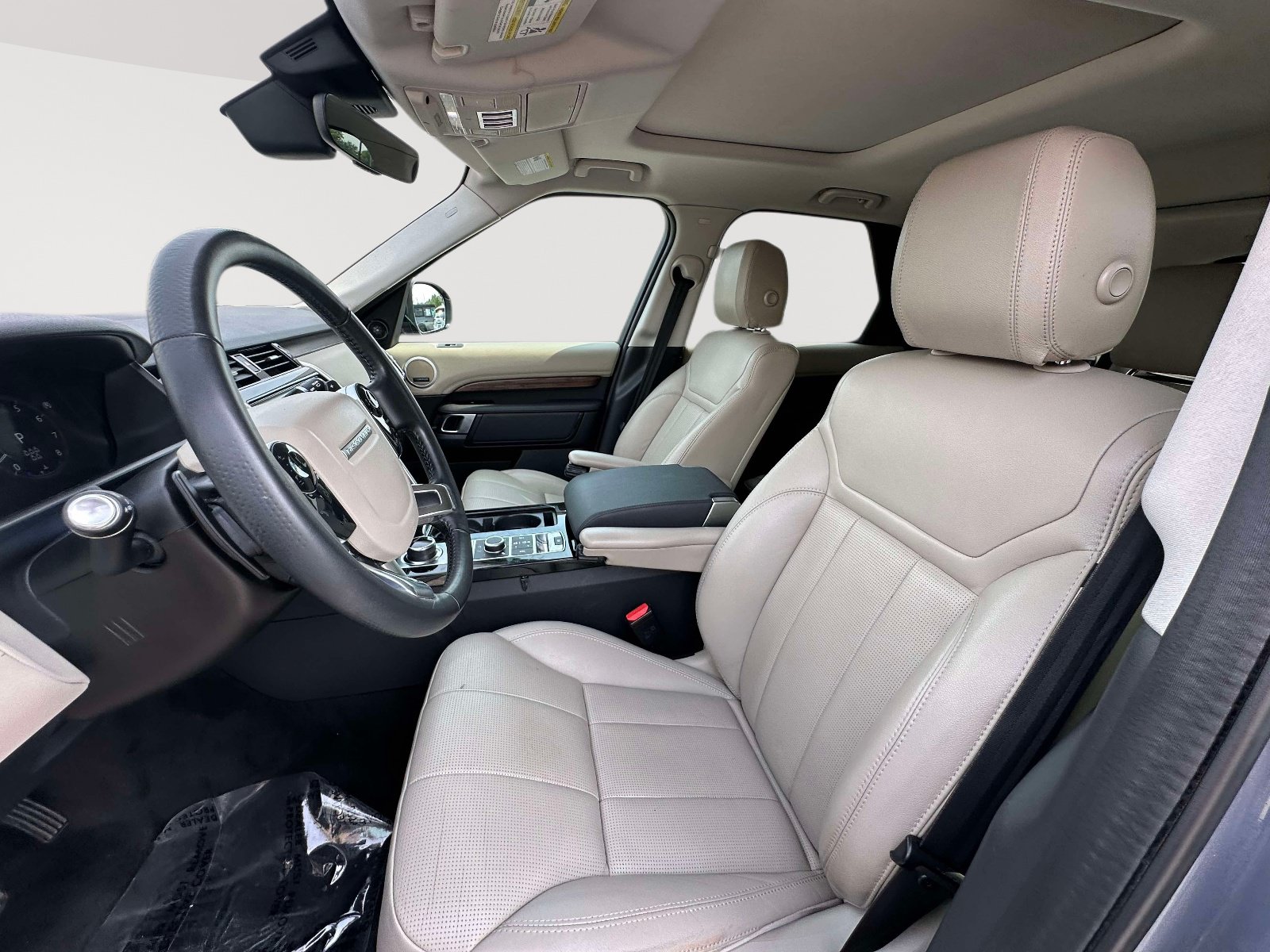 Used 2020 Land Rover Discovery HSE AWD/4WD image 24