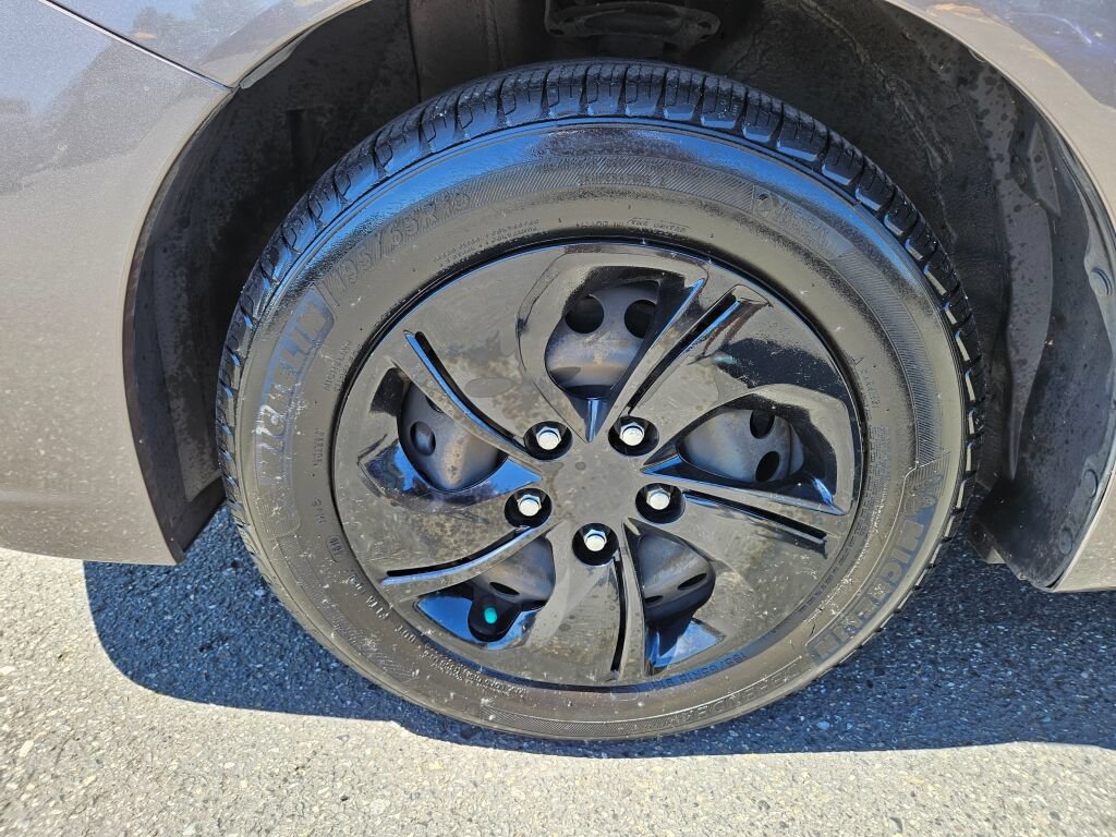 Used 2014 Honda Civic LX image 8