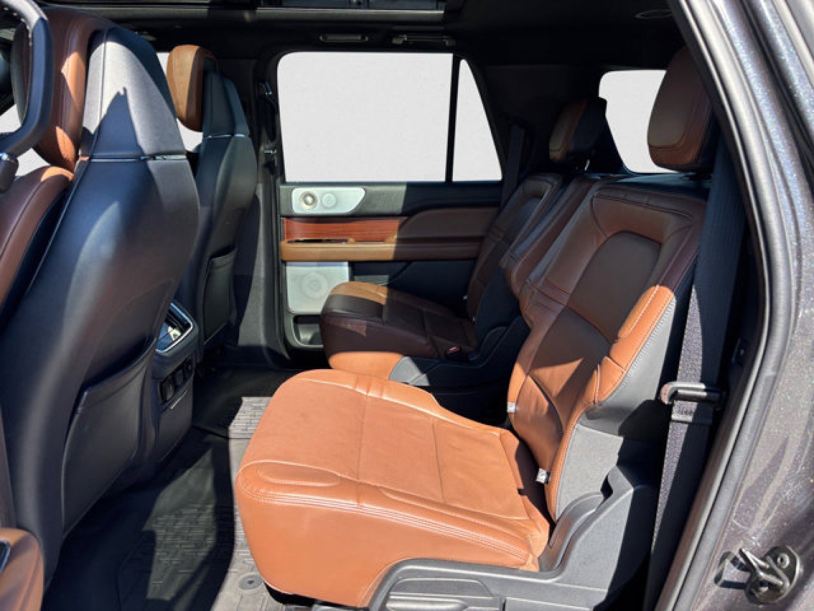 Used 2023 Lincoln Navigator L Reserve image 18