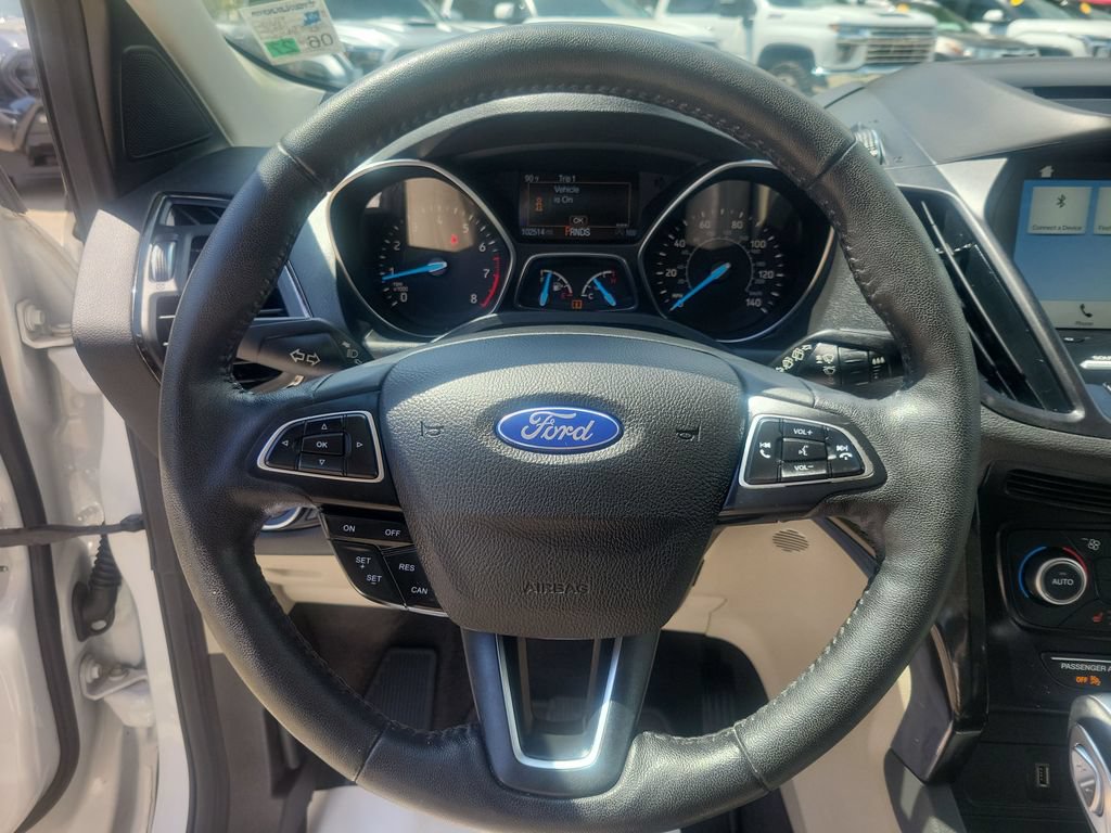 Used 2018 Ford Escape Titanium AWD/4WD image 19