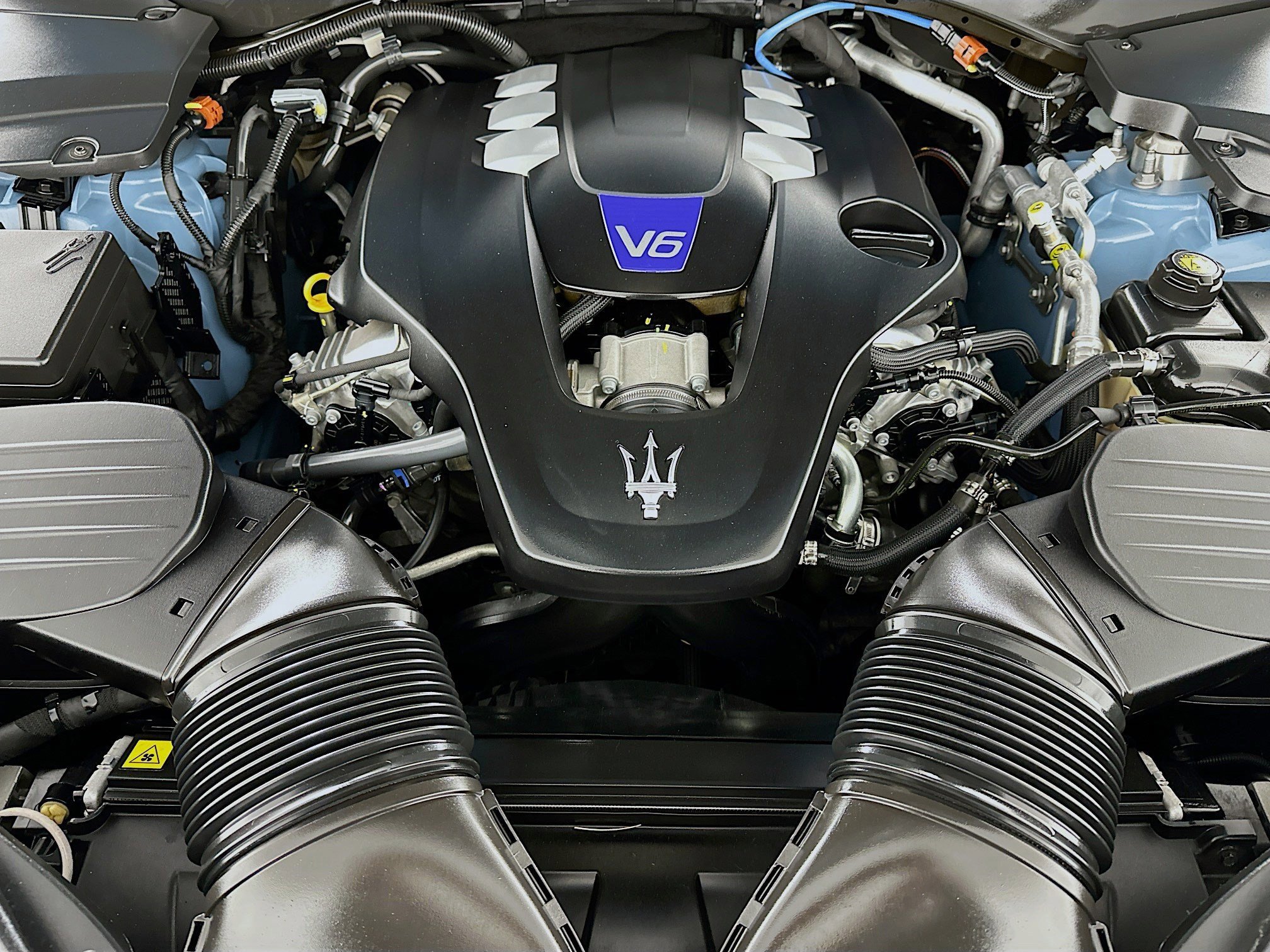 Used 2023 Maserati Levante Modena image 31