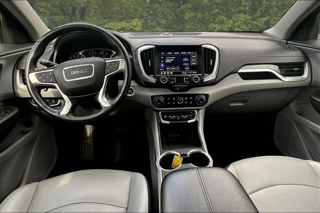Used 2022 GMC Terrain SLT w/ LPO, Floor Liner Package AWD/4WD image 7