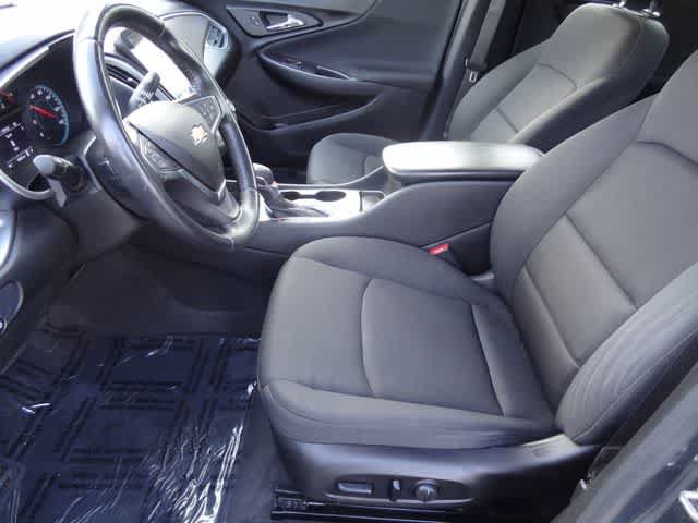 Used 2021 Chevrolet Malibu RS FWD image 6