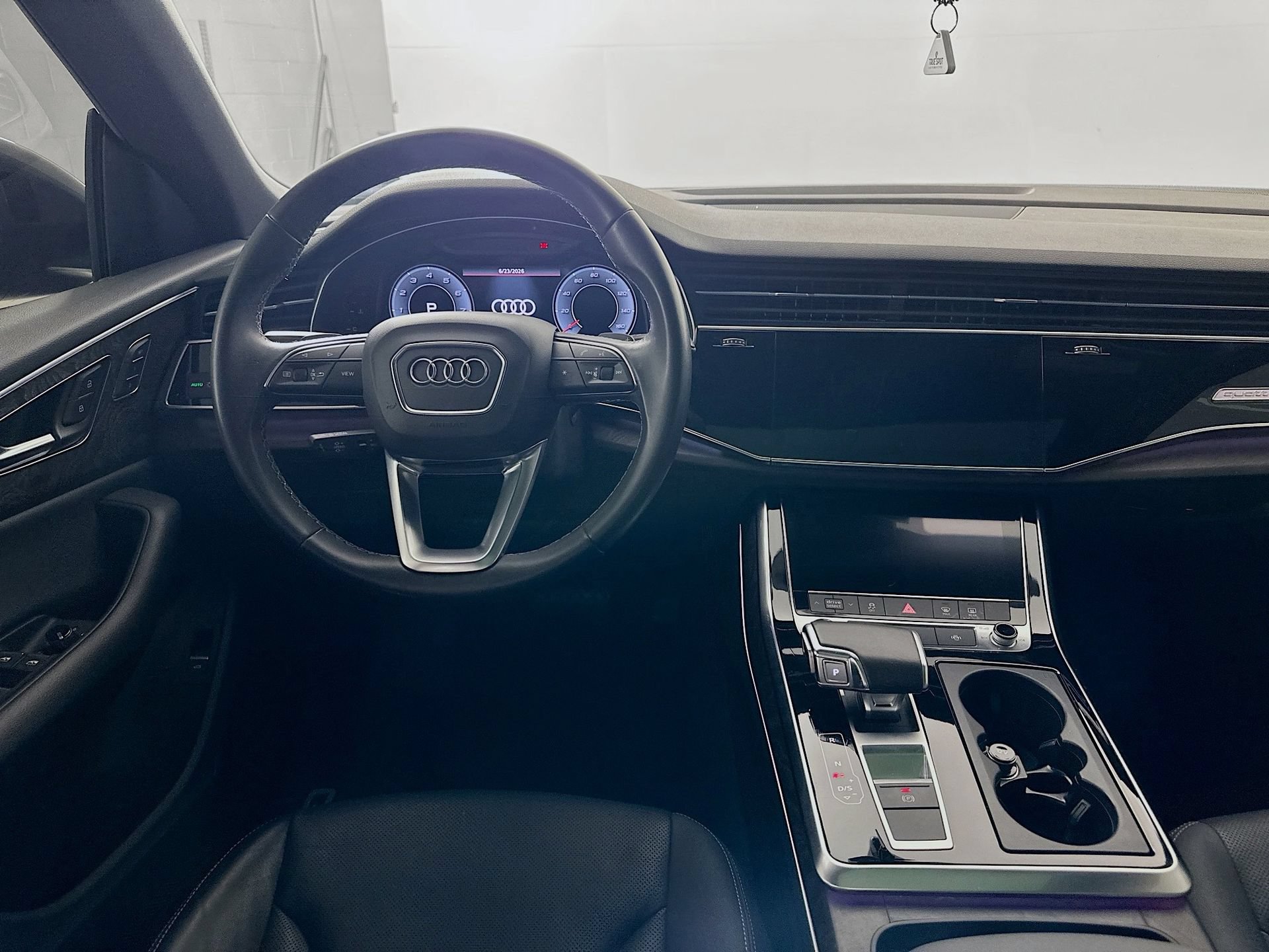 Used 2021 Audi Q8 Premium Plus AWD/4WD image 22
