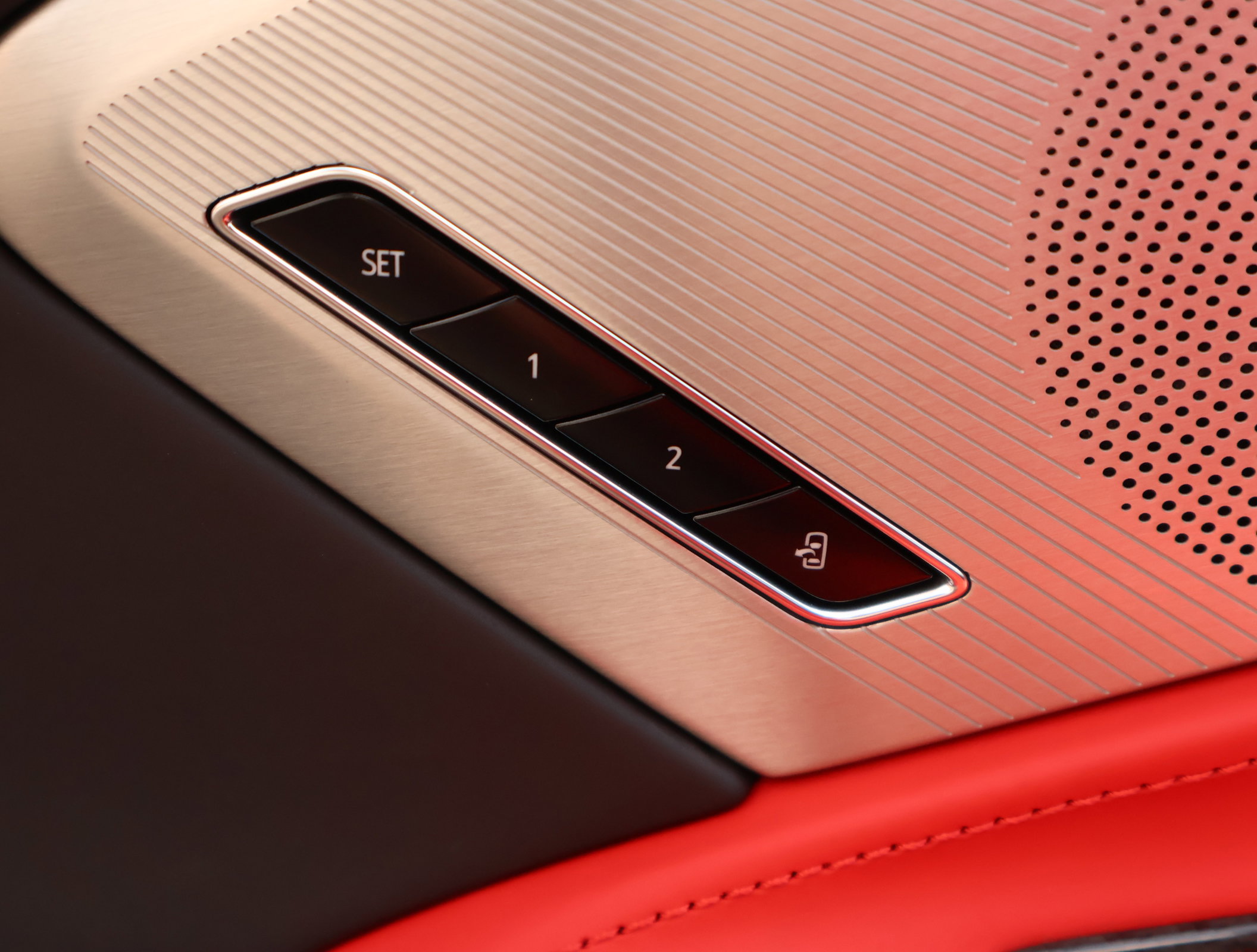 Used 2023 Chevrolet Corvette Stingray Premium Conv w/ Z51 Performance Package image 12