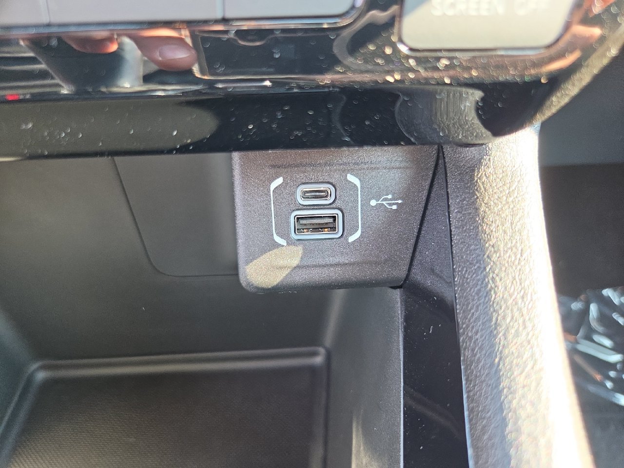 New 2026 Jeep Compass Latitude AWD/4WD image 27