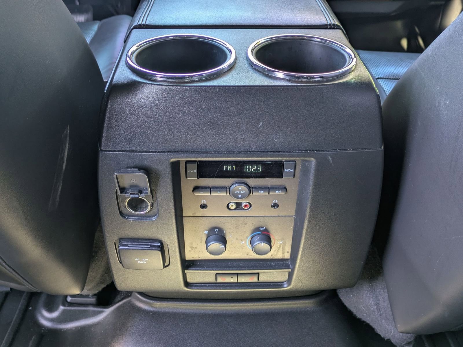 Used 2013 Lincoln Navigator 2WD w/ HD Trailer Tow Pkg image 20