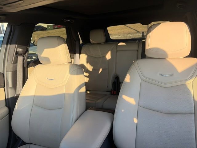 Used 2018 Cadillac XT5 Luxury w/ Driver Awareness Package image 57