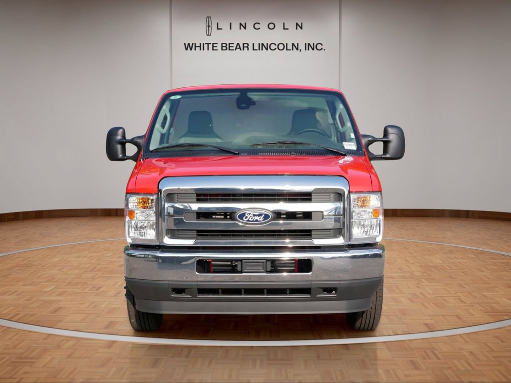Used 2026 Ford E-450 and Econoline 450 Super Duty w/ Power Equipment Group RWD image 2
