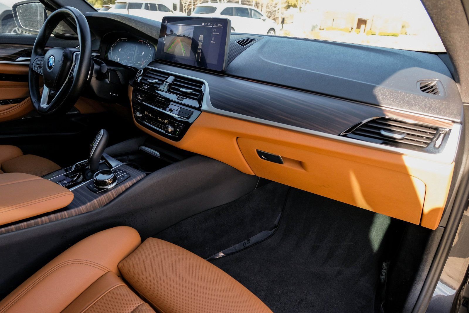 Used 2023 BMW 530i xDrive w/ Executive Package image 12