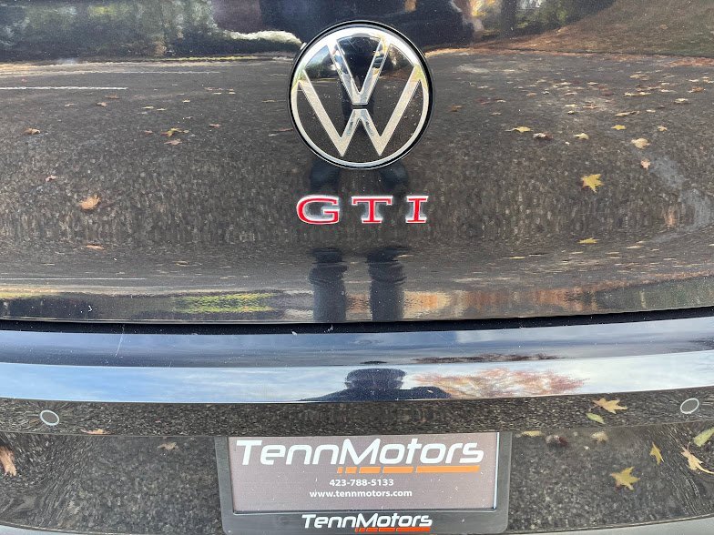 Used 2022 Volkswagen GTI SE w/ SE Leather Package image 49