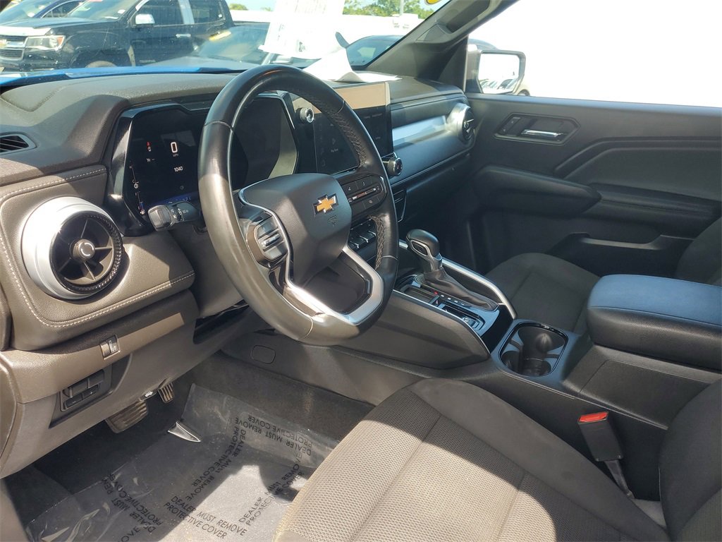 Used 2023 Chevrolet Colorado LT w/ LT Convenience Package image 15