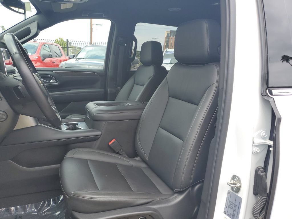 Used 2022 Chevrolet Tahoe LT w/ Luxury Package RWD image 19