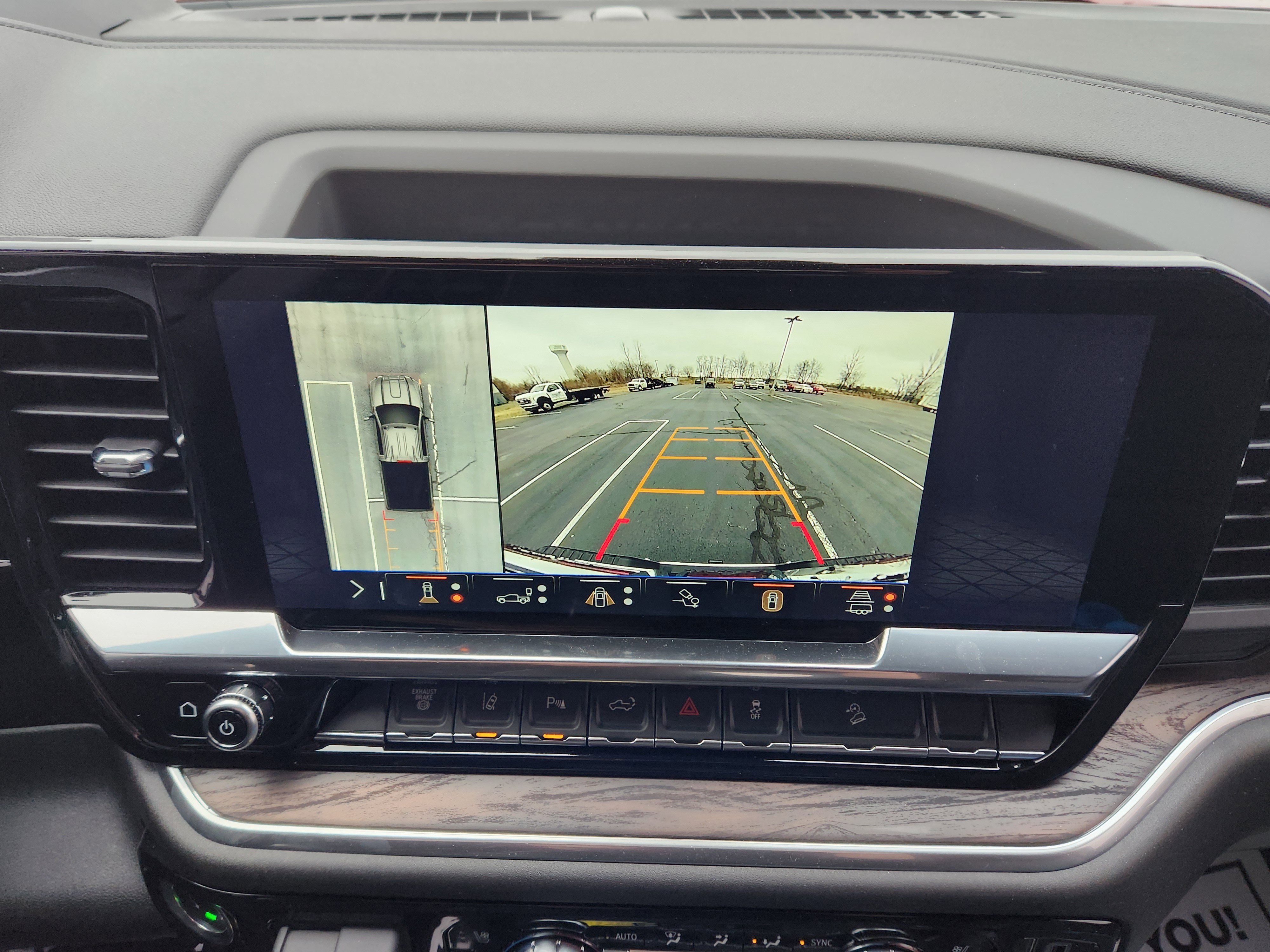 Used 2025 GMC Sierra 3500 SLT image 19