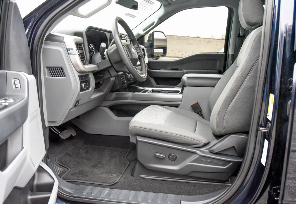 Used 2023 Ford F350 XLT w/ 360-Degree Camera Package image 8