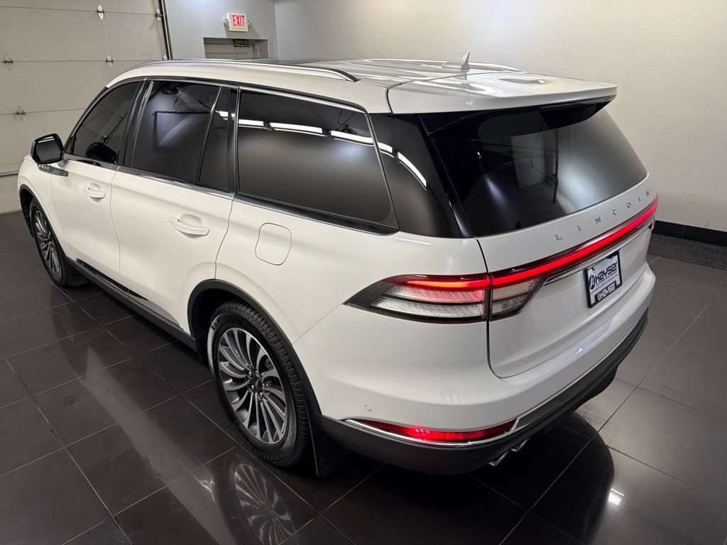 Certified 2023 Lincoln Aviator Reserve w/ Equipment Group 201A AWD/4WD image 4