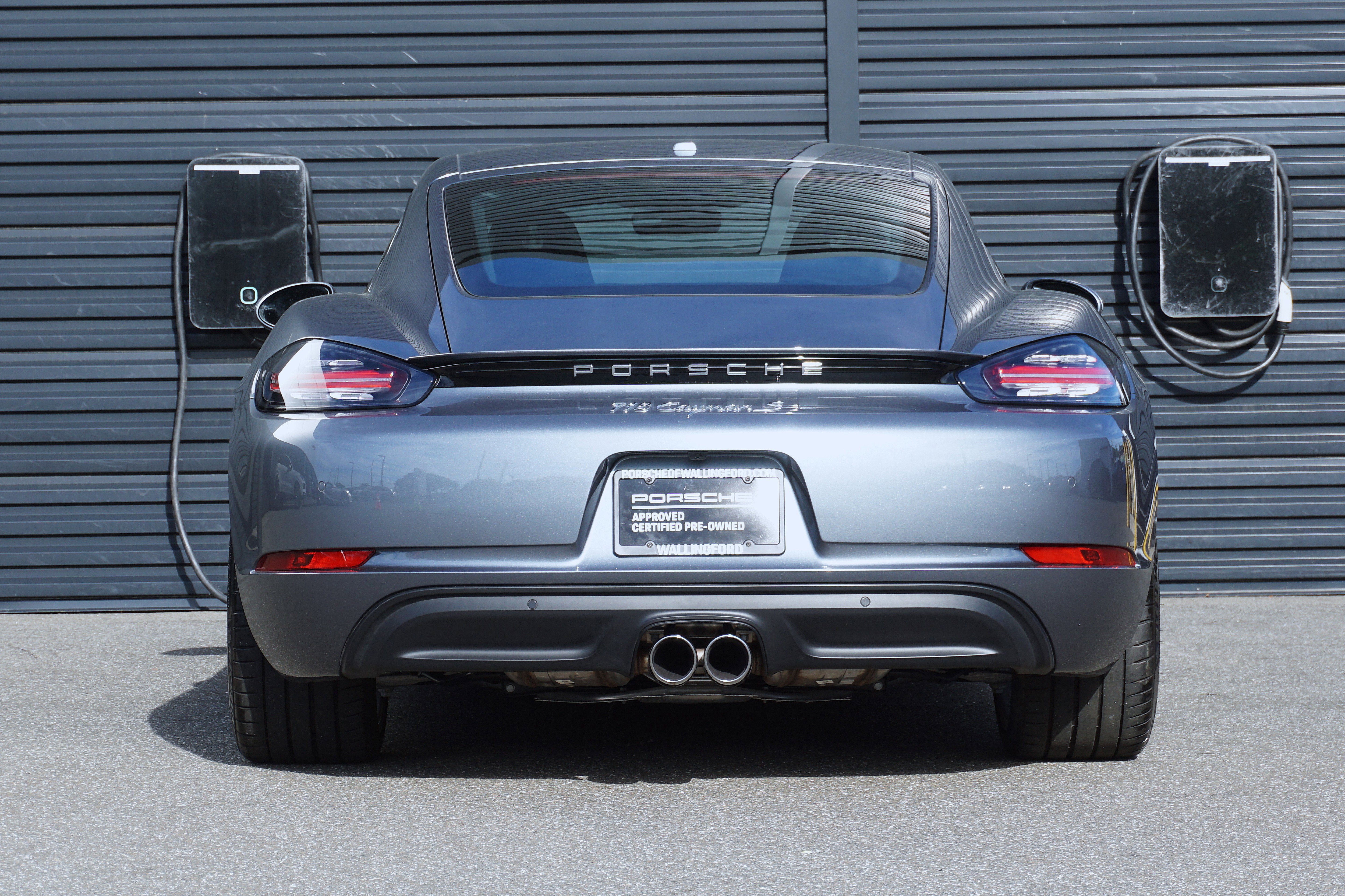 Certified 2025 Porsche 718 Cayman GT4 RS RWD image 10