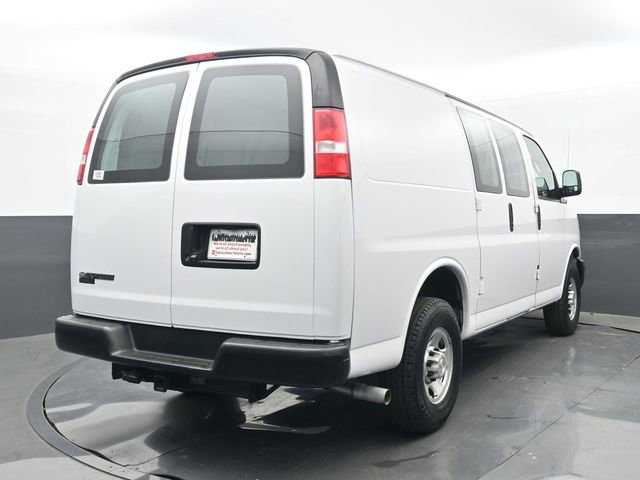 Used 2020 Chevrolet Express 2500 w/ Driver Convenience Package image 16