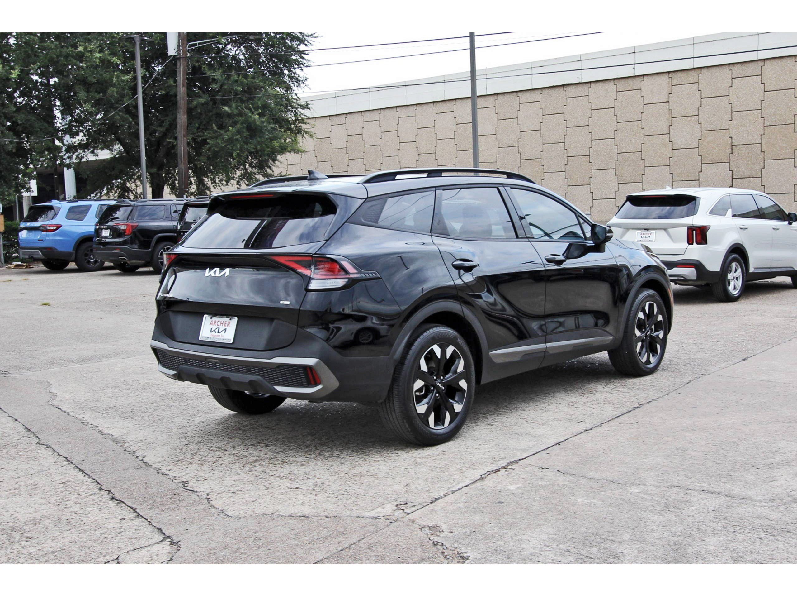 Certified 2024 Kia Sportage X-Line w/ X-Line Premium Package AWD/4WD image 7