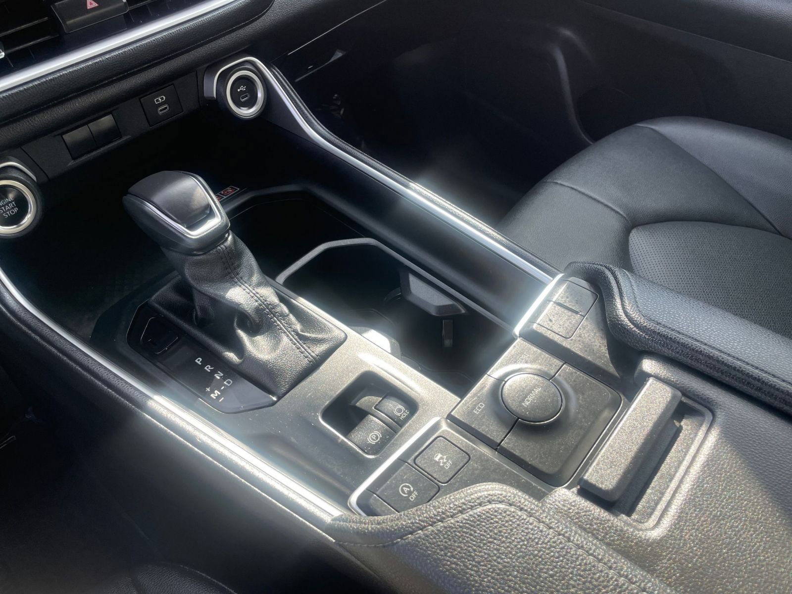 Used 2025 Toyota Grand Highlander FWD image 41