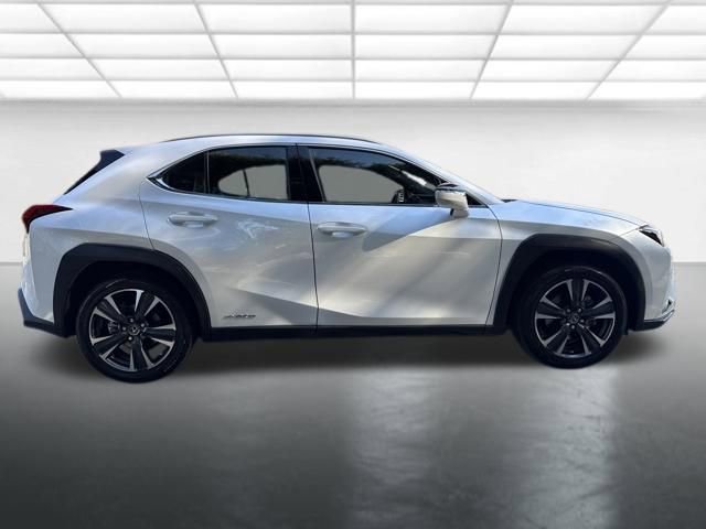 Used 2020 Lexus UX 250h w/ Accessory Package image 7