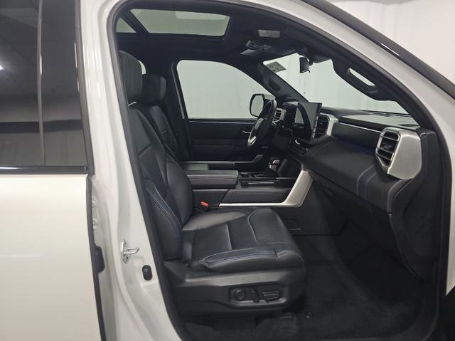 Used 2023 Toyota Sequoia Platinum image 6