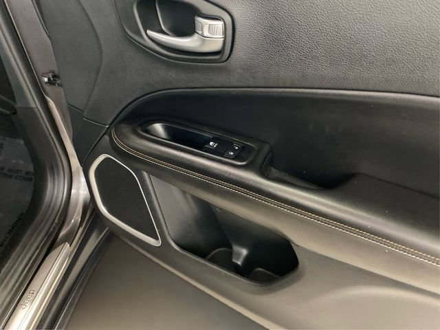 Used 2021 Jeep Compass Latitude w/ Convenience Group image 25