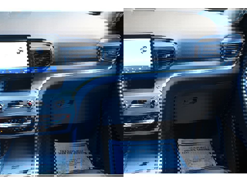 Used 2022 Ford Explorer XLT w/ Equipment Group 202A image 20