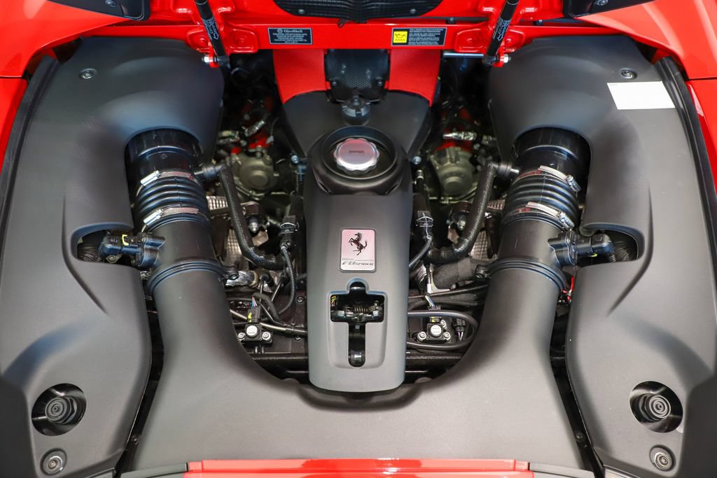 Certified 2022 Ferrari F8 Tributo RWD image 12