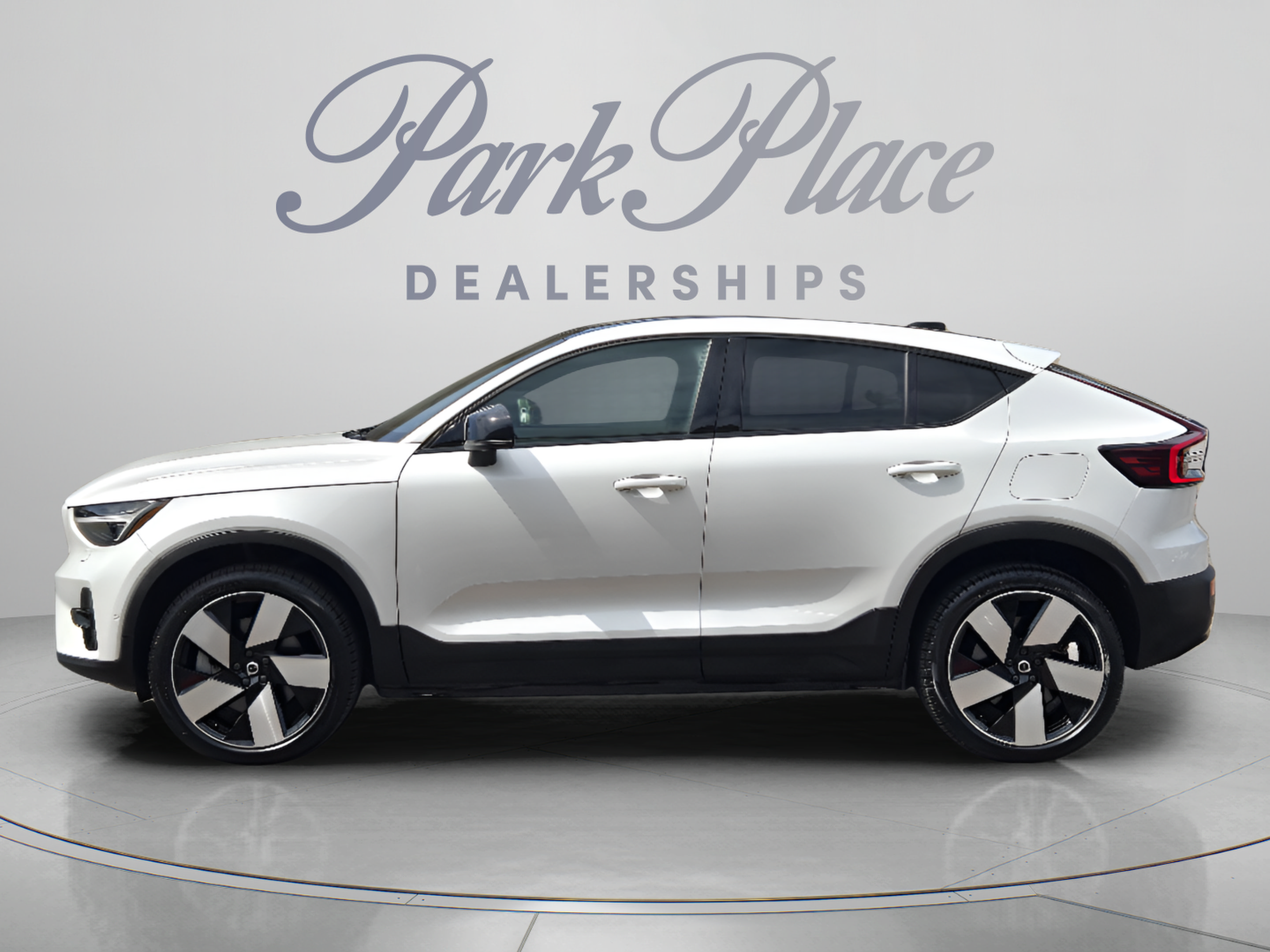 Used 2023 Volvo C40 P8 Recharge Ultimate AWD/4WD video 2