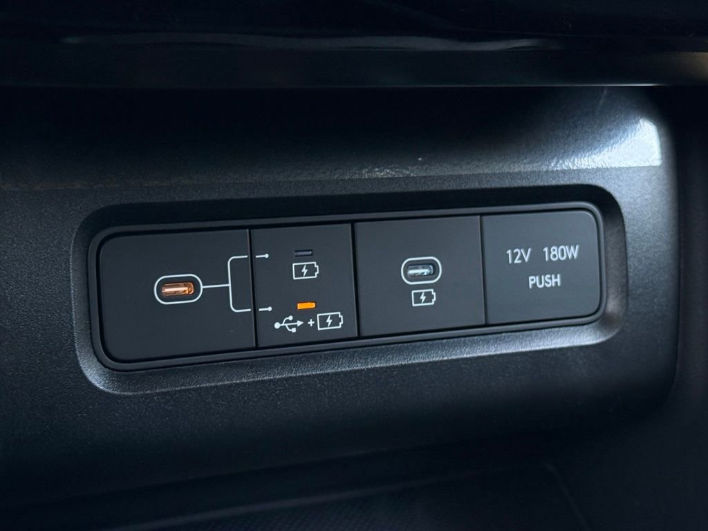 New 2026 Hyundai Tucson Limited w/ Tow & Go Package image 17