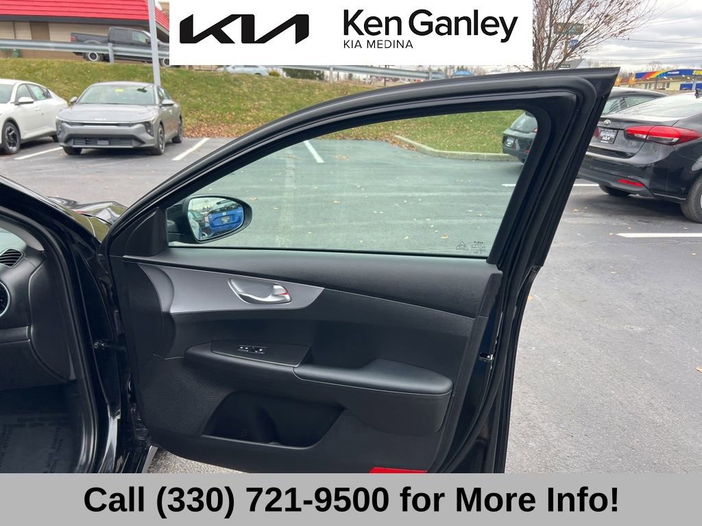 Certified 2023 Kia Forte LXS image 54