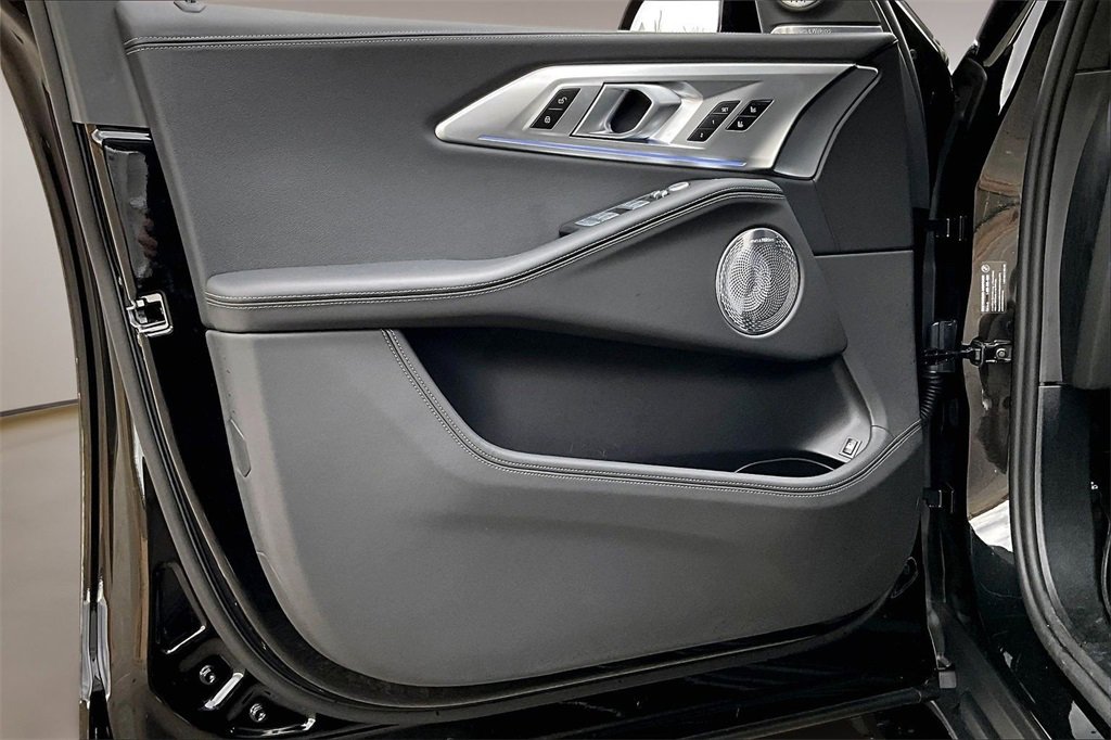 Used 2026 BMW XM Label Red image 18