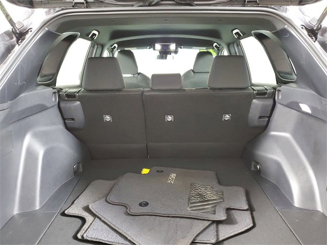 Used 2024 Toyota RAV4 SE image 8
