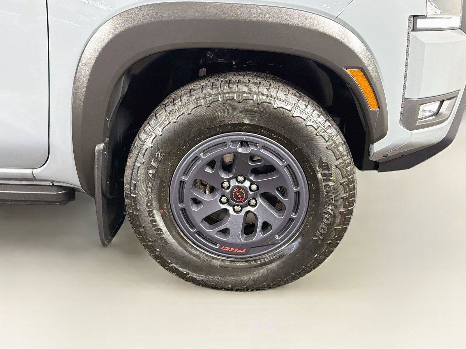 Used 2025 Nissan Frontier PRO-4X w/ Pro Convenience Package AWD/4WD image 36