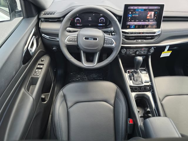 New 2026 Jeep Compass Limited w/ Sun, Sound & Navigation Group AWD/4WD image 4