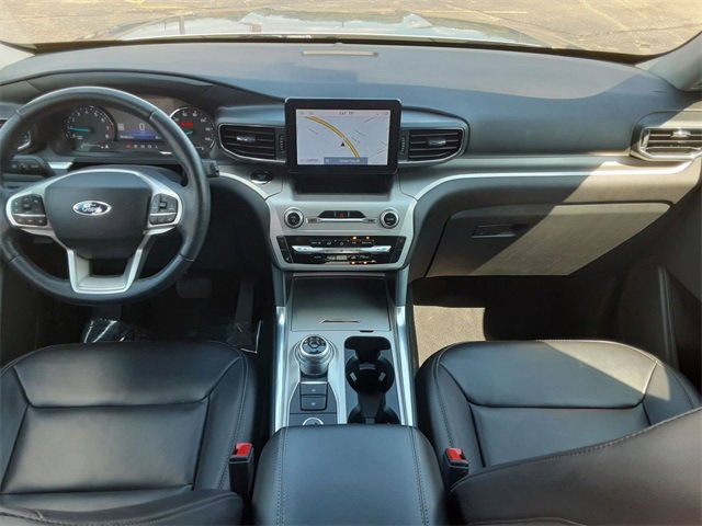 Used 2022 Ford Explorer XLT w/ Equipment Group 202A image 46