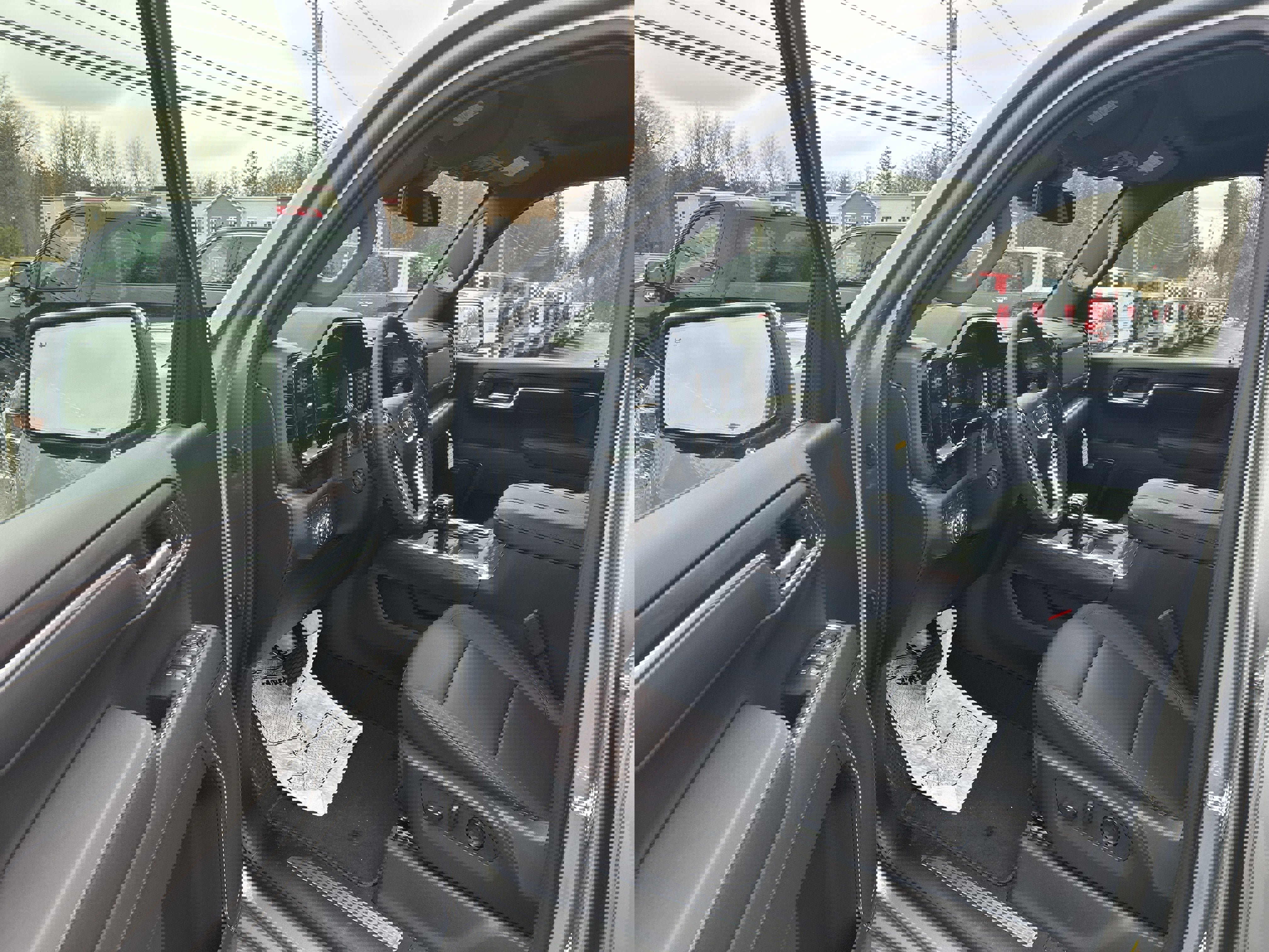 New 2026 GMC Sierra 1500 SLT w/ SLT Premium Plus Package image 14