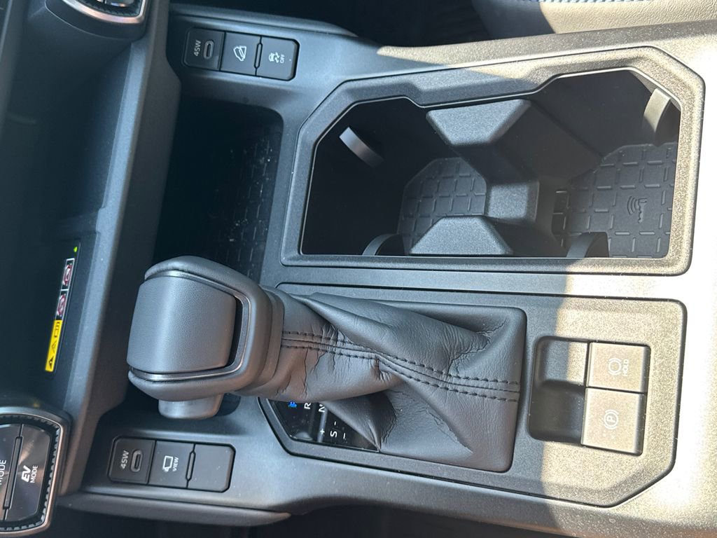 New 2026 Toyota RAV4 XSE image 31