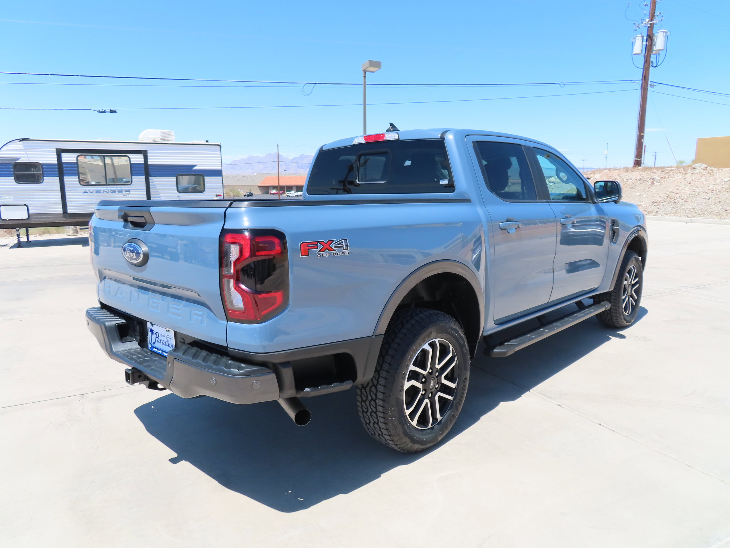Used 2024 Ford Ranger Lariat w/ FX4 Off-Road Package AWD/4WD image 8
