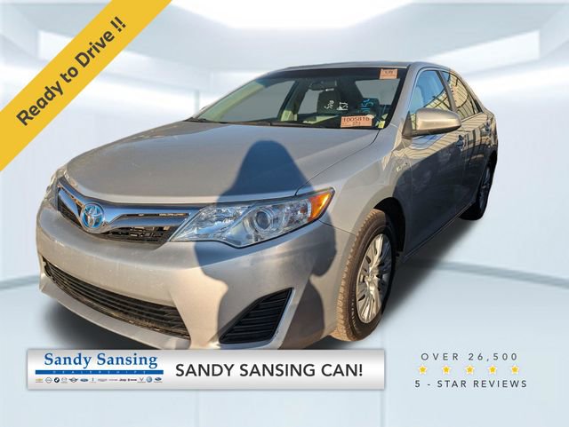 Used 2013 Toyota Camry LE image 1