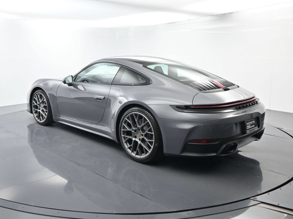 Certified 2025 Porsche 911 Carrera RWD image 3