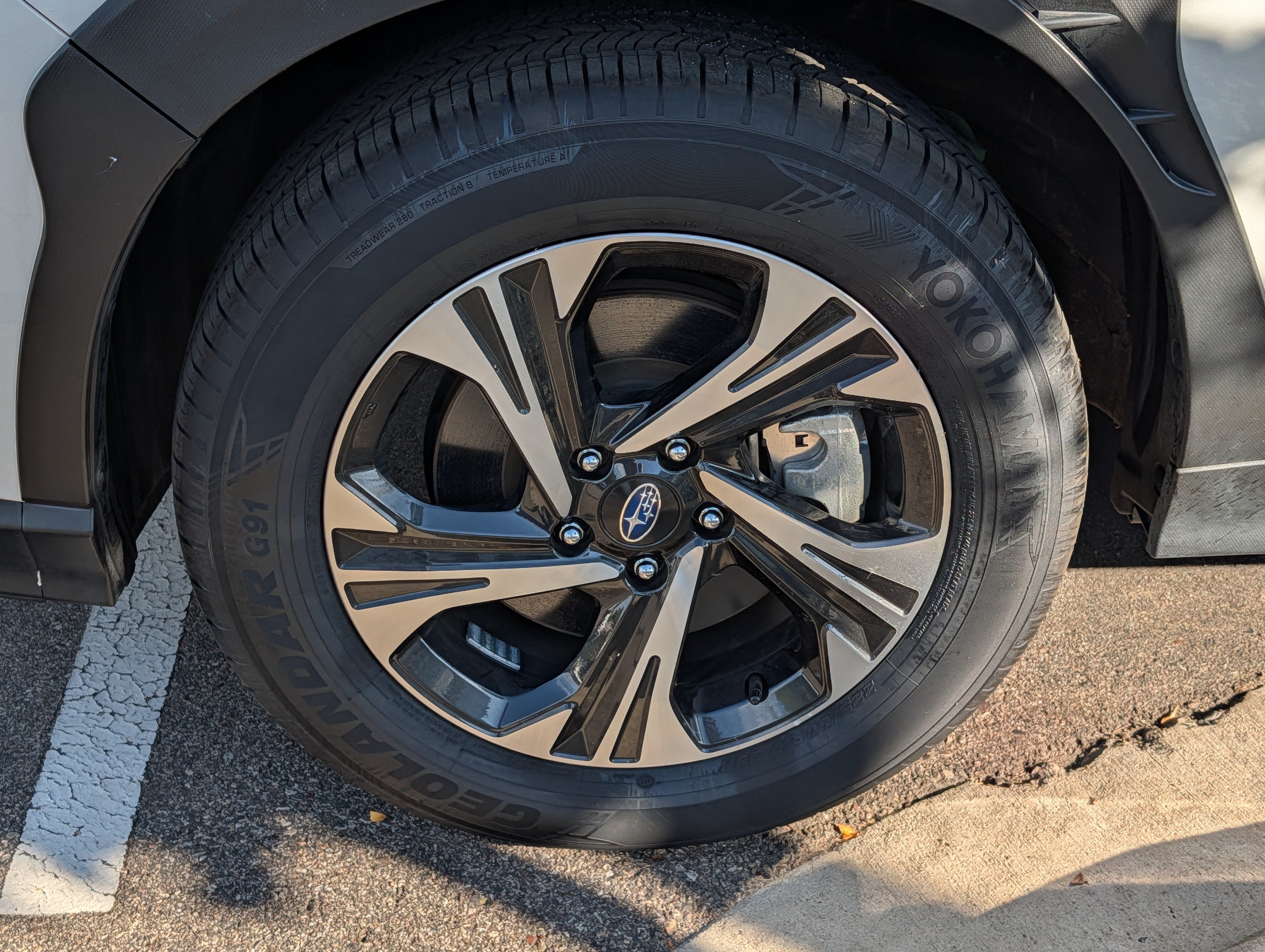 Certified 2025 Subaru Crosstrek 2.5i Premium AWD/4WD image 15