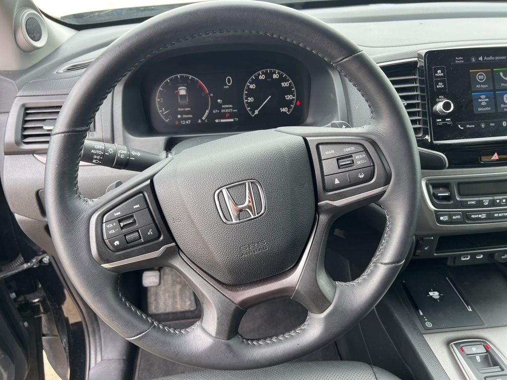 Certified 2025 Honda Ridgeline RTL image 17