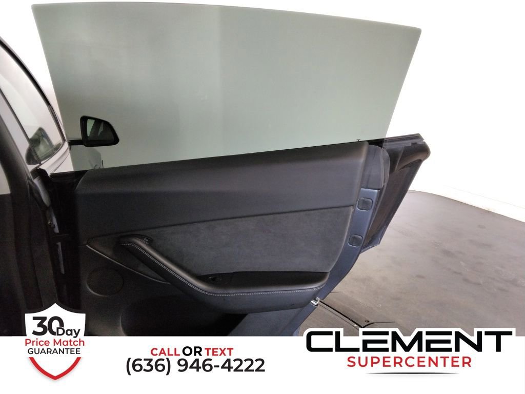 Used 2022 Tesla Model Y Performance image 29